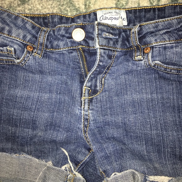 Shorts - Picture 3 of 3