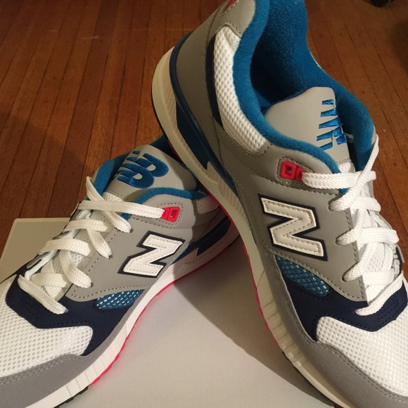 NEW BALANCE 530