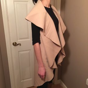 ASOS NEW LOOK Sleeveless drape coat -Camel color