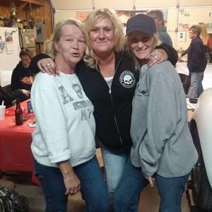 Meet your Posher, Traci