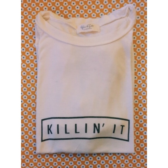 Brandy Melville "Killin' It" T-shirt