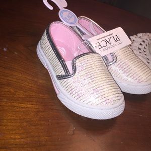 Size 7 toddler girls slip on shoes