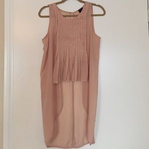 Peach high/low tank size medium