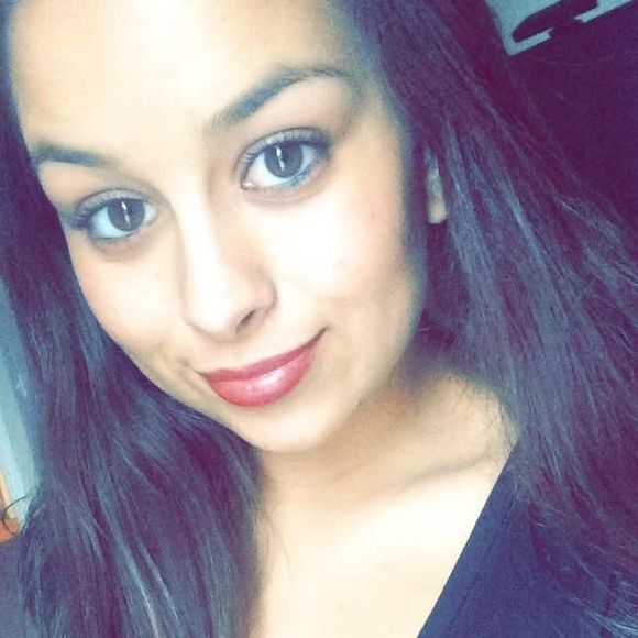 Meet your Posher, Makayla