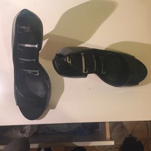 Elle peep toe pumps!