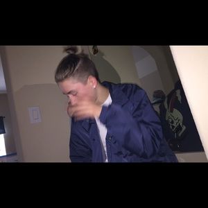 Meet your Posher, Ethan