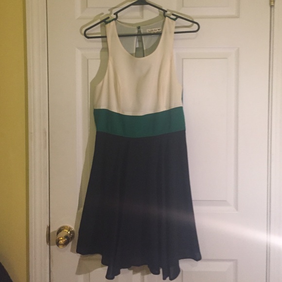 Color block dress, only worn once. - Picture 1 of 4