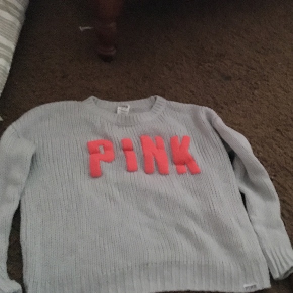 vs pink sweater