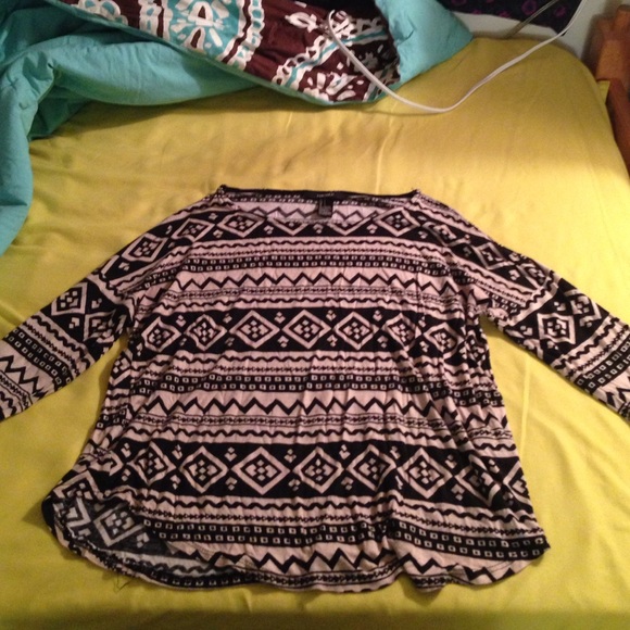 Aztec Quarter Sleeve Shirt