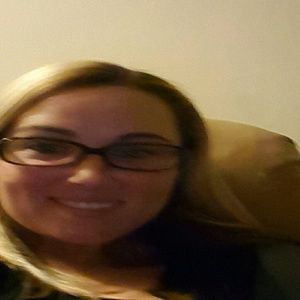 Meet your Posher, Christy