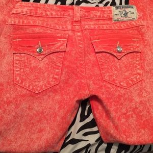 Women's trues