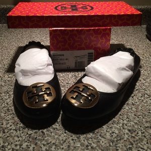 Brand new Tory Burch Leather Reva Flats