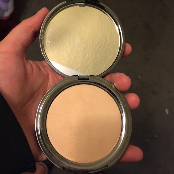 Lorac Powder Foundation