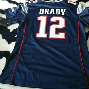 A womens jersey size medium