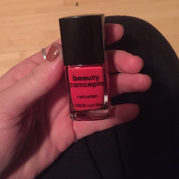 Make up bundle! - Picture 2 of 4