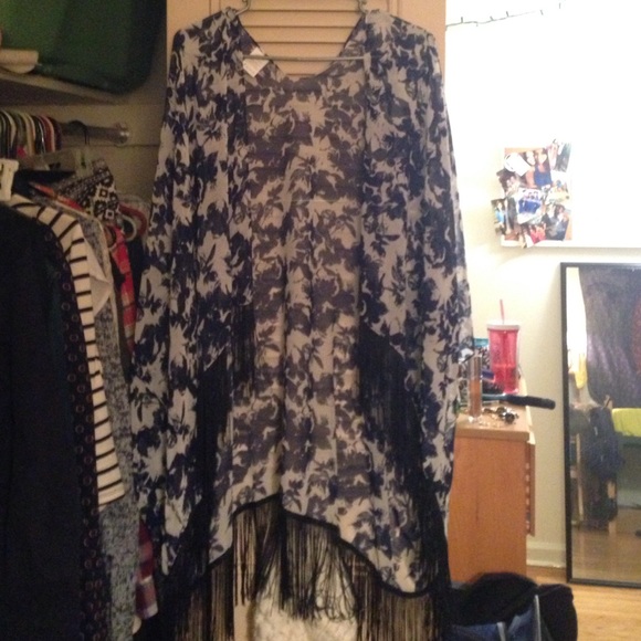 Navy blue floral print Kimono