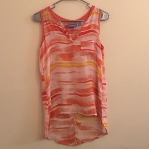 Vera Wang light flowy tank top