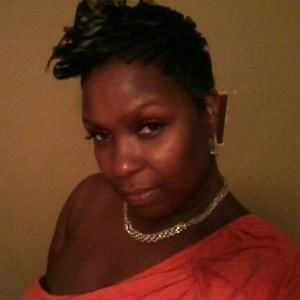 Meet your Posher, Demetrice