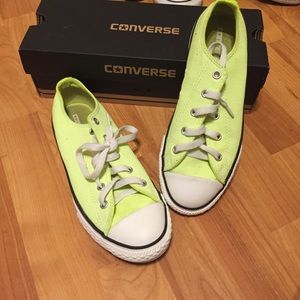 Neon Yellow Converse Women's Size 5 with box