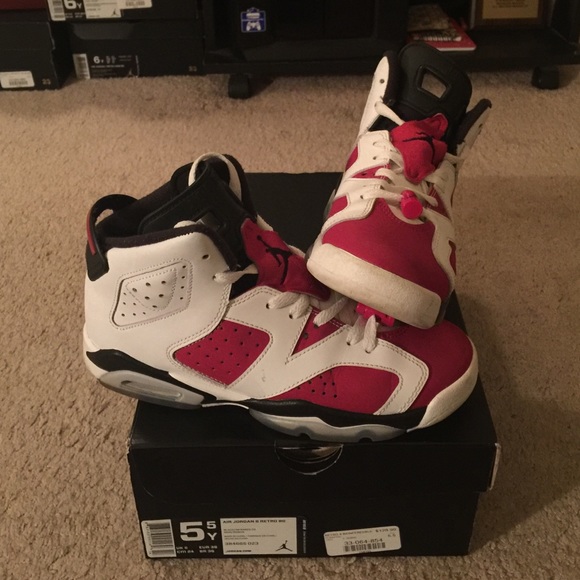 carmine 6s size 5.5