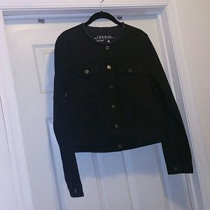Black 1969 Gap denim jacket