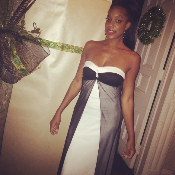 Meet your Posher, Carla - Picture 5 of 8