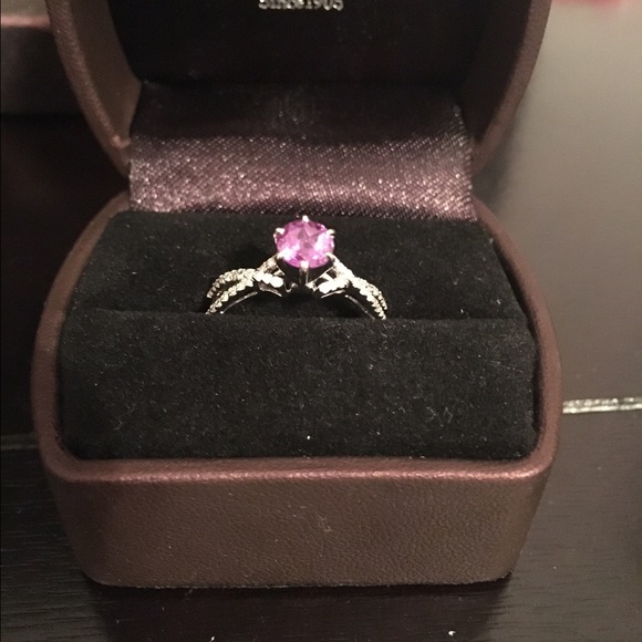 14kt White Gold Ring