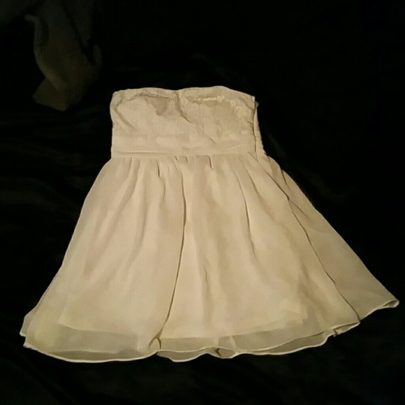 MARKDOWN 💋Forever 21 white dress - Picture 1 of 2