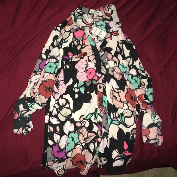 Floral Express Blouse w/collar