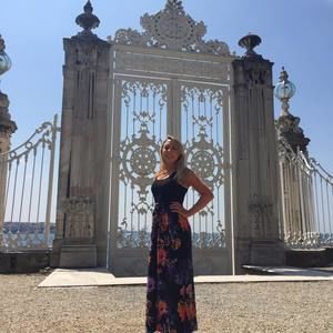 Meet your Posher, Jennifer