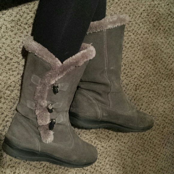 Gray leather/fax fur boots