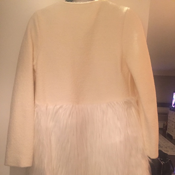 Jackets & Blazers - Cream feather jacket