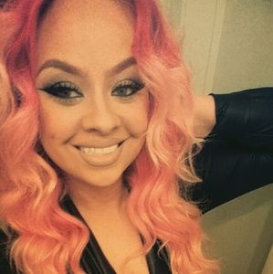 Meet your Posher, Stacey