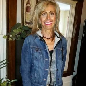 Meet your Posher, Joanne