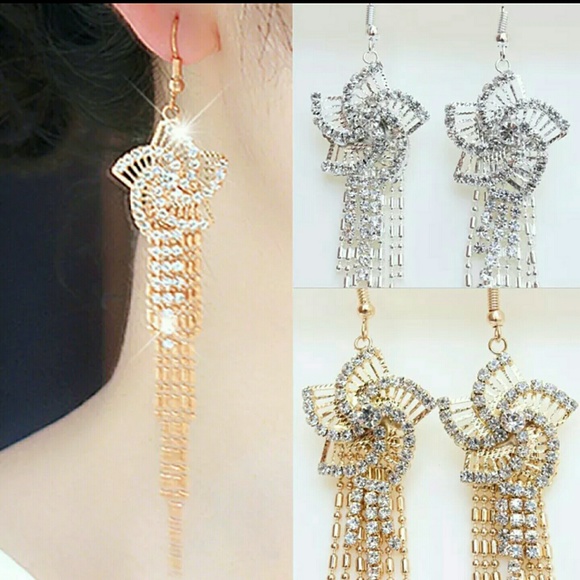 Women's - Crystal  Earrings