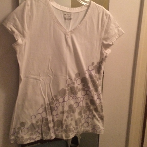 White work out tee