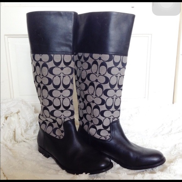 Coach signature Chrissi boot