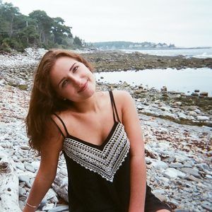 Meet your Posher, Kaely