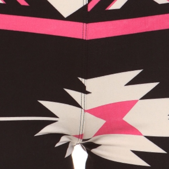 ❗️LAST ONE❗️Bubblegum Aztec Leggings - Picture 3 of 3