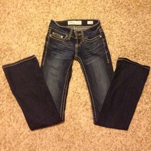 💥NEVER WORN💥 BKE Denim Stella