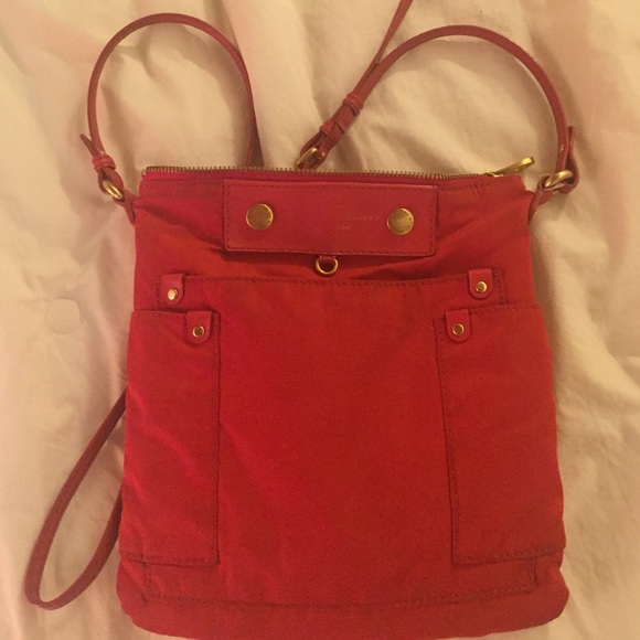 Marc Jacobs Red Cross body