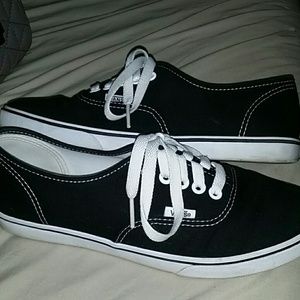 Black Vans