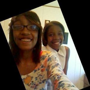 Meet your Posher, Briana