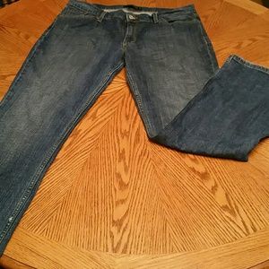 Women Too Super Low Levi's