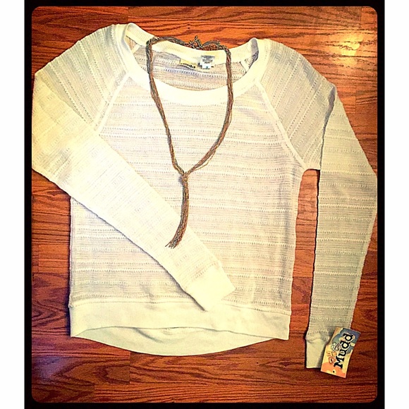 Mudd Sweaters - ❤️NWT❤️ White & silver knit wide crew neck sweater