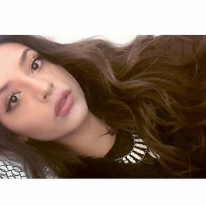 Meet your Posher, Evelyn