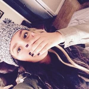 Meet your Posher, Carol