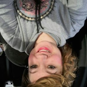 Meet your Posher, Maris