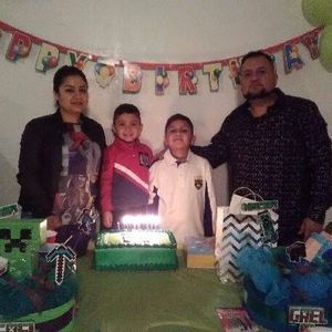 Meet your Posher, Angie