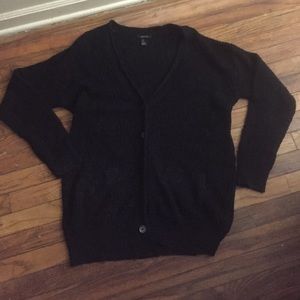 Boyfriend cardigan from Forever 21. Size medium.